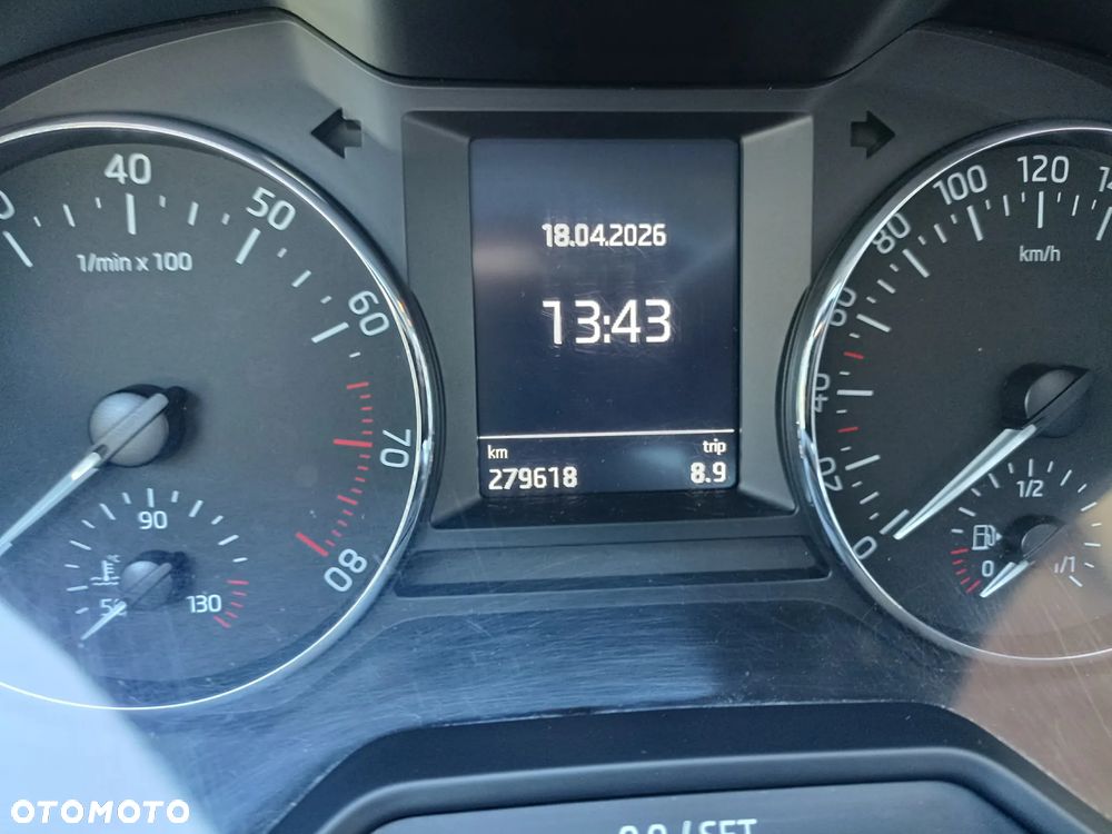 Skoda Octavia 1.4 TSI Ambition - 28