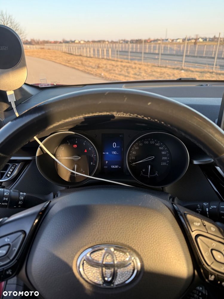 Toyota C-HR 1.2 T Dynamic CVT - 8