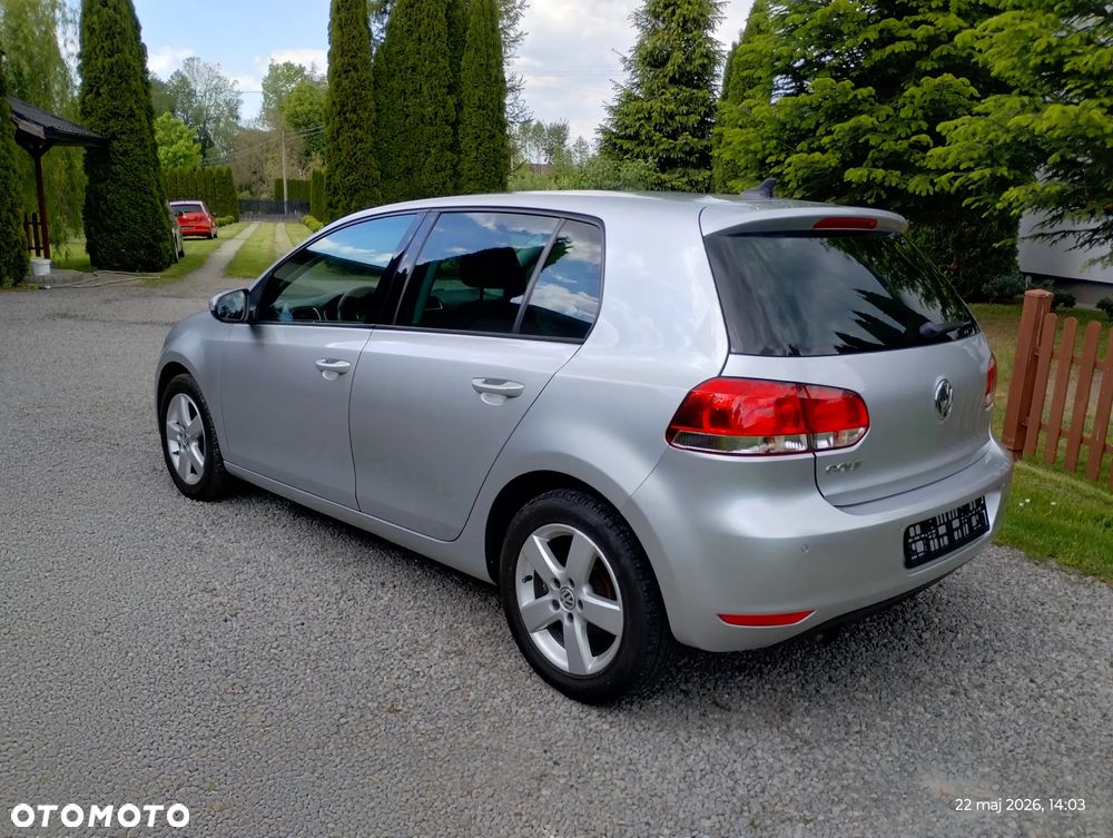 Volkswagen Golf 1.6 TDI DPF Trendline - 14
