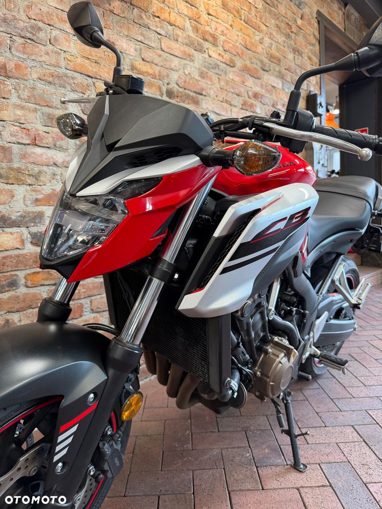 Honda CBF - 8