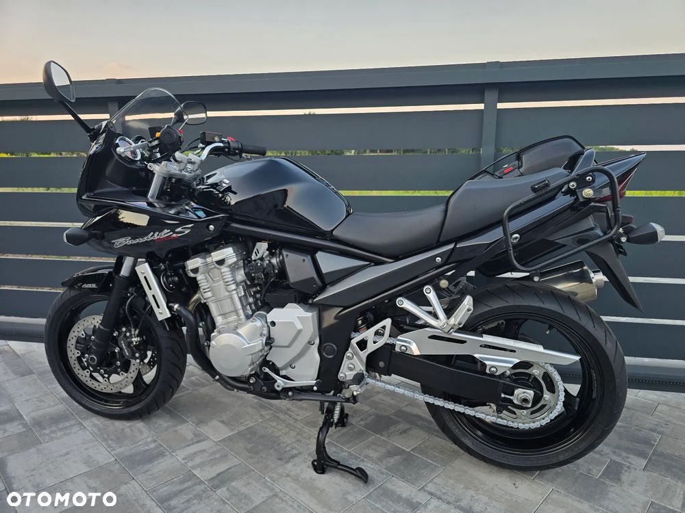 Suzuki Bandit - 3