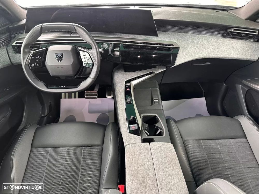 Peugeot 3008 Hybrid 145 e-DSC6 GT - 12