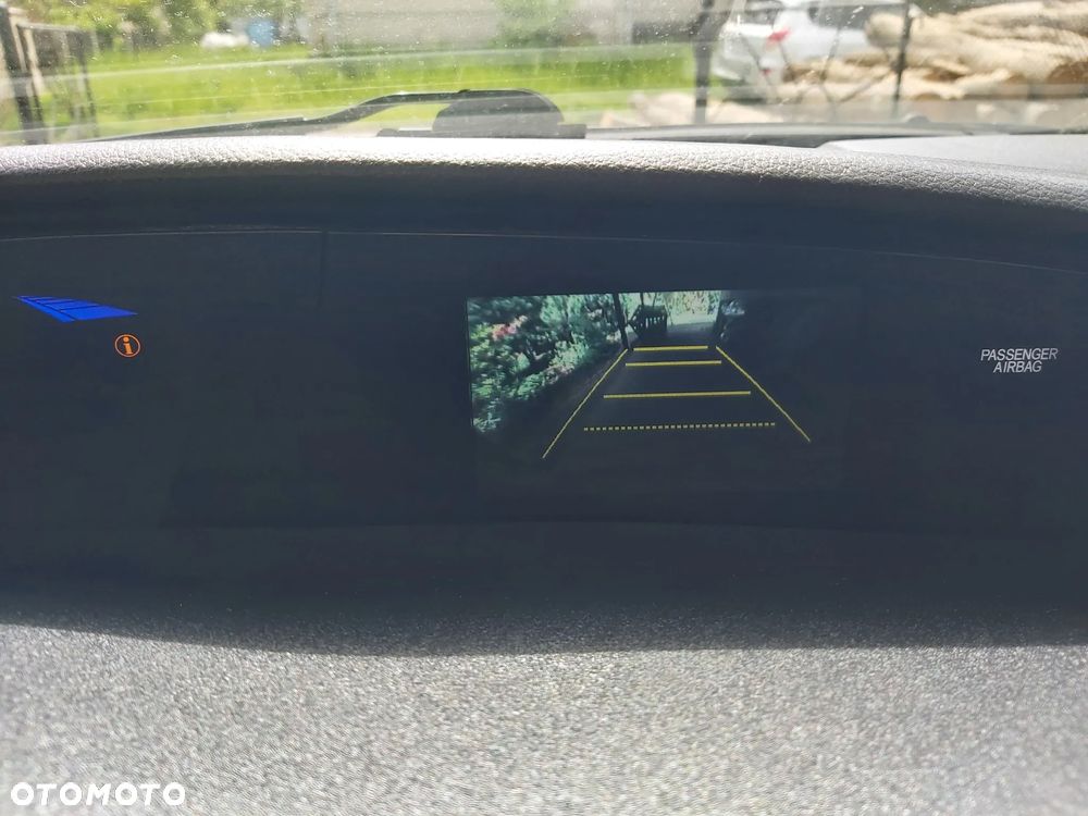 Honda Civic 1.8 i-VTEC Comfort Black Edition - 17
