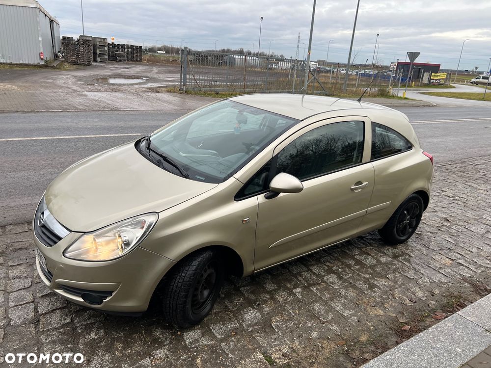 Opel Corsa 1.4 16V Edition - 3
