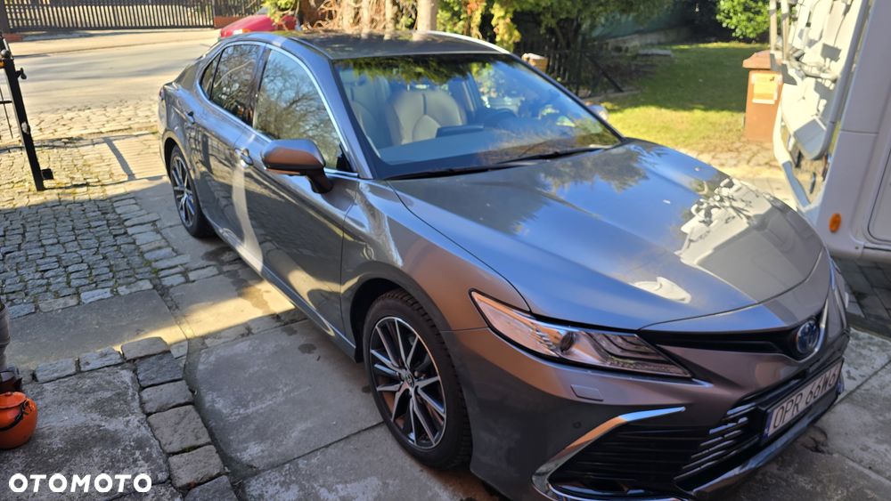 Toyota Camry 2.5 Hybrid Executive CVT - 4