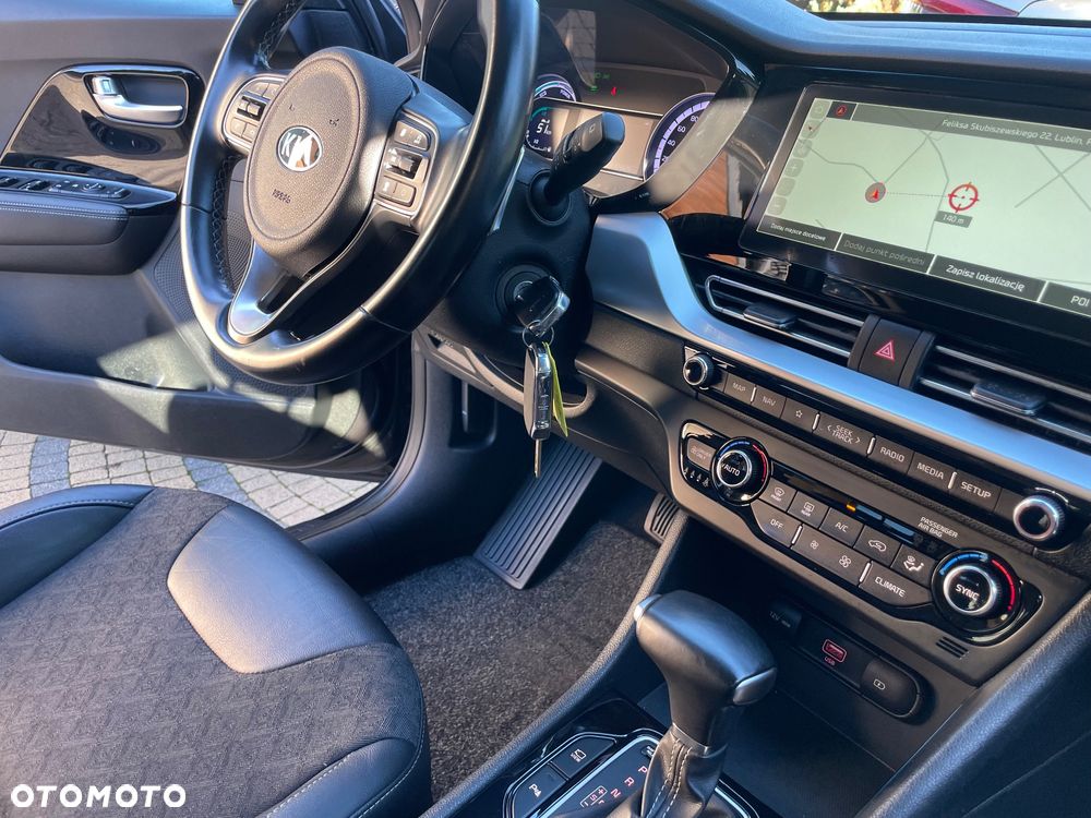Kia Niro 1.6 GDI Hybrid Business Line - 10