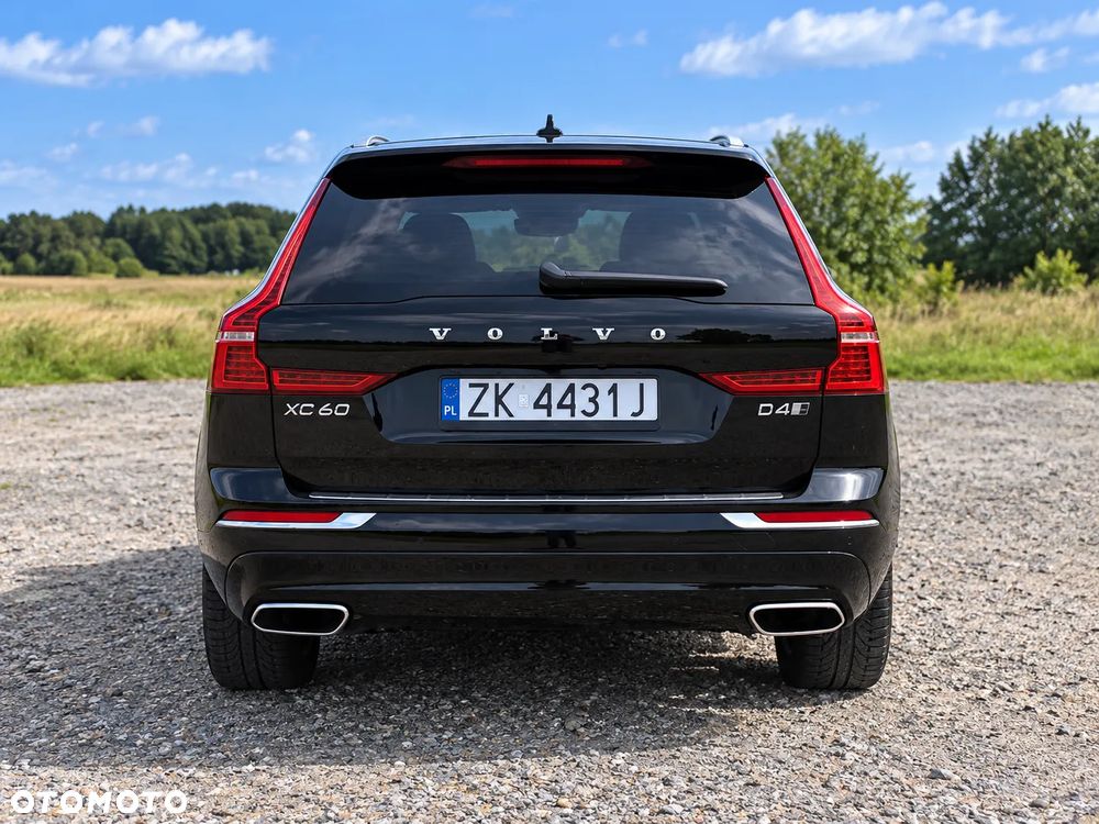 Volvo XC 60 D4 AWD Inscription - 4