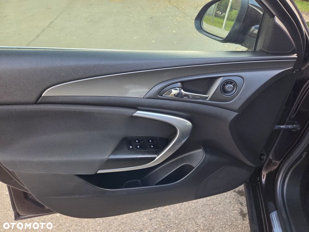 Opel Insignia 1.4 T Edition S&S - 13