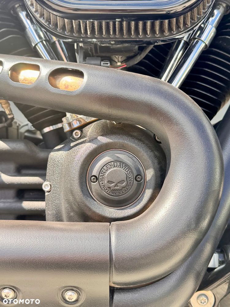 Harley-Davidson Dyna Fat Bob - 11