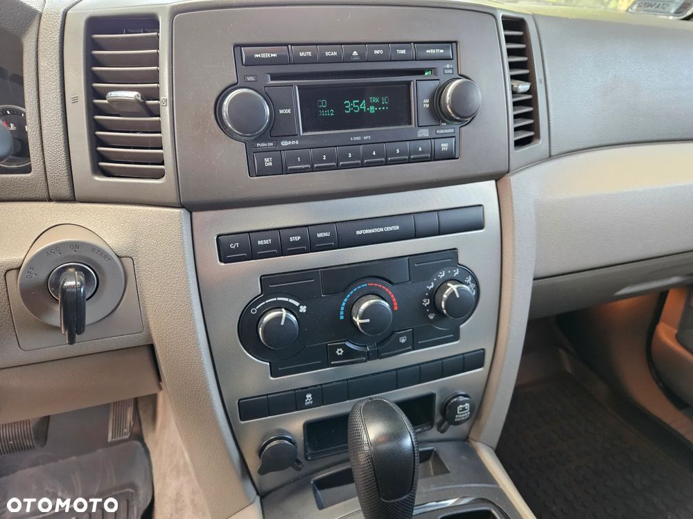 Jeep Grand Cherokee 3.7 4x4 Laredo - 8
