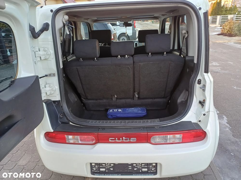 Nissan Cube - 10