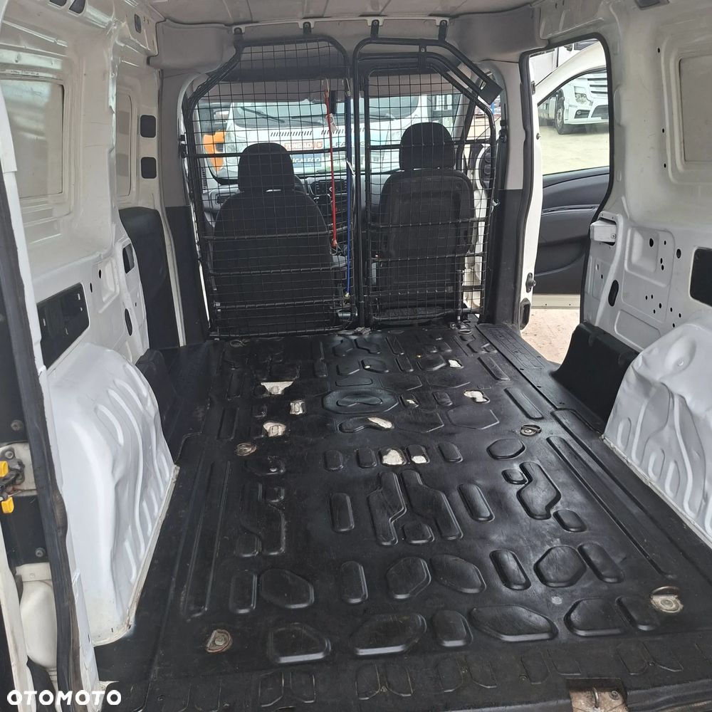 Fiat Doblo - 16