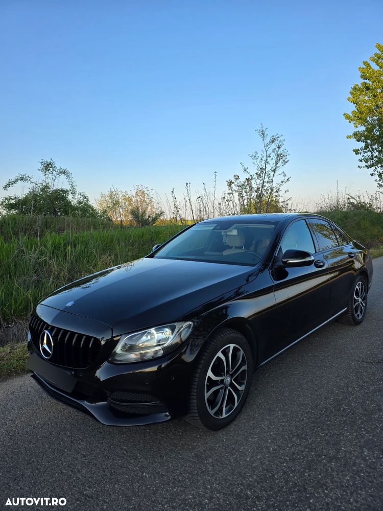 Mercedes-Benz C - 24