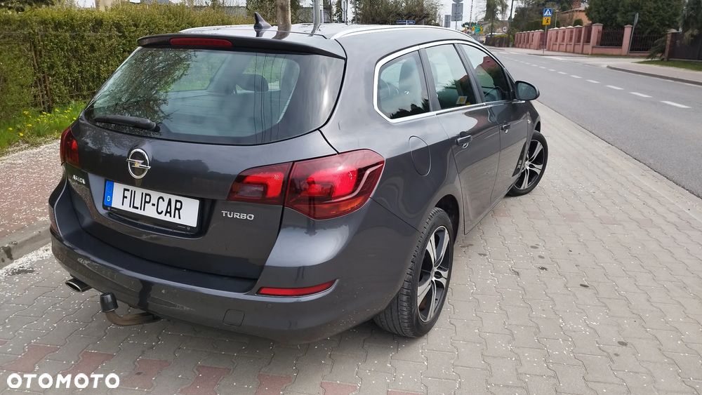 Opel Astra 1.4 Turbo Cosmo - 26