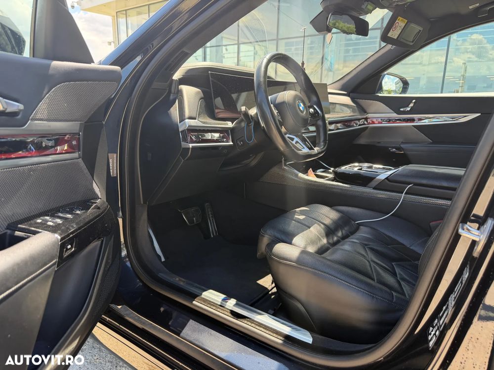 BMW 7 Series 2023 — imagine 9