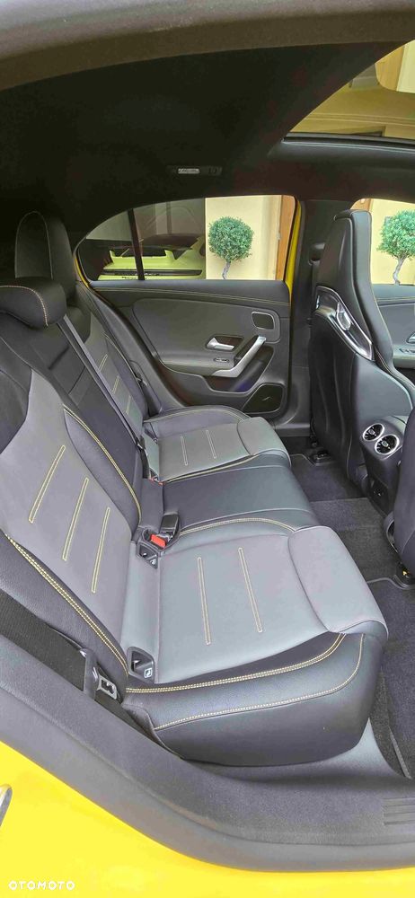Mercedes-Benz Klasa A 45 S AMG 4-Matic 8G-DCT - 31