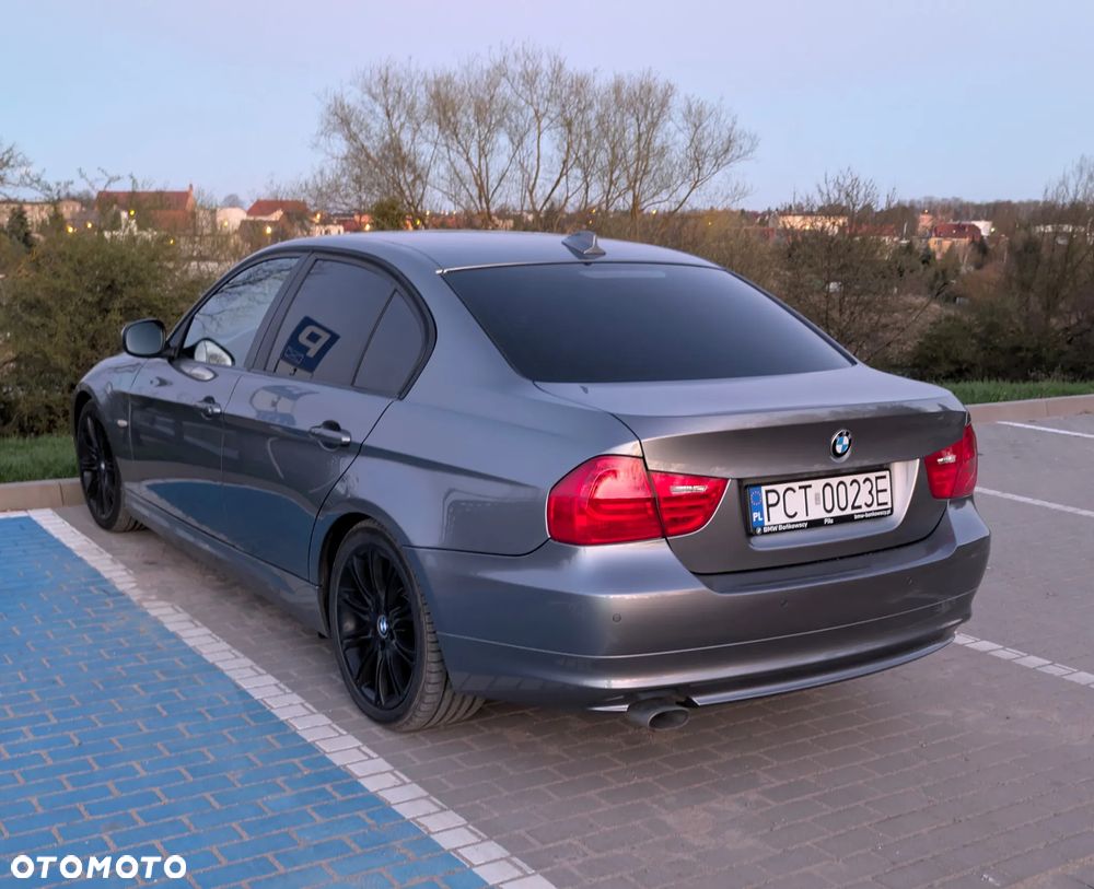 BMW Seria 3 320d Efficient Dynamics - 1