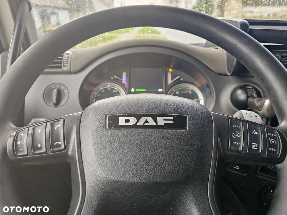 DAF CF 440 - 17