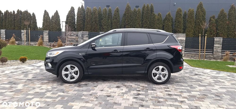 Ford Kuga 2.0 TDCi 4x4 Titanium - 6