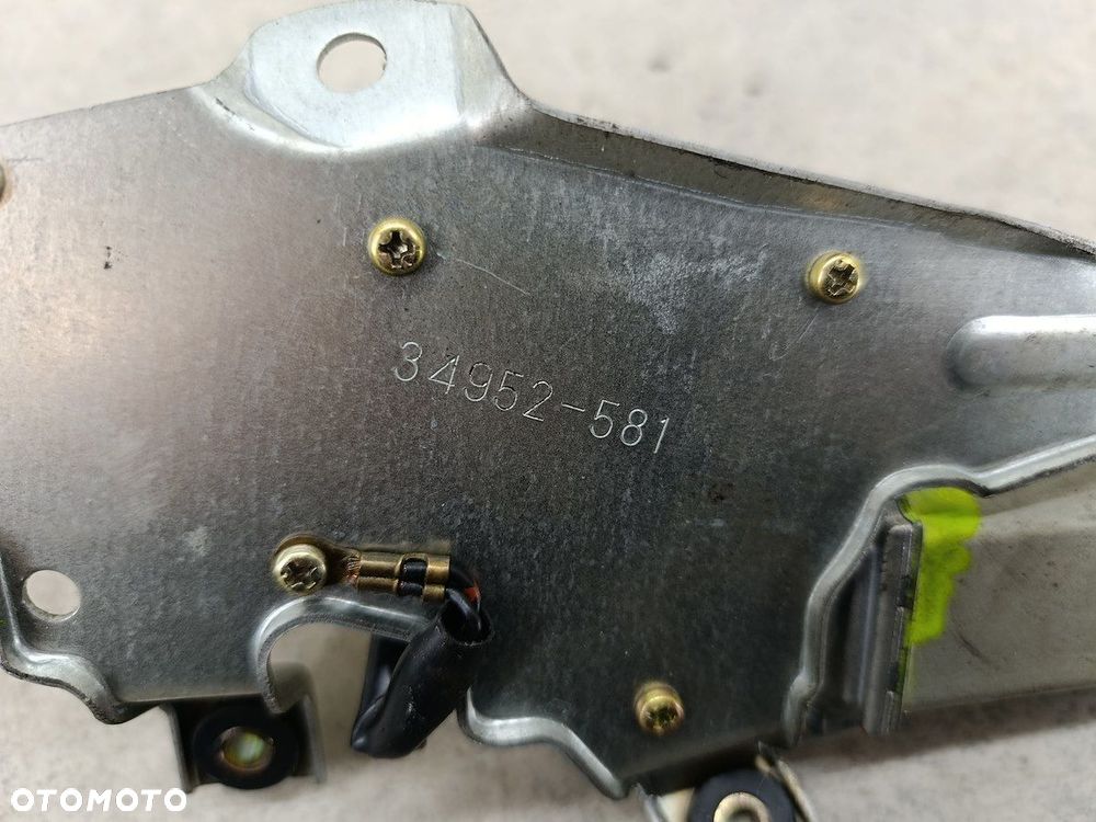 SILNICZEK WYCIERACZKI TYŁ HONDA ACCORD VII 34952-581 2.4 16V - 4