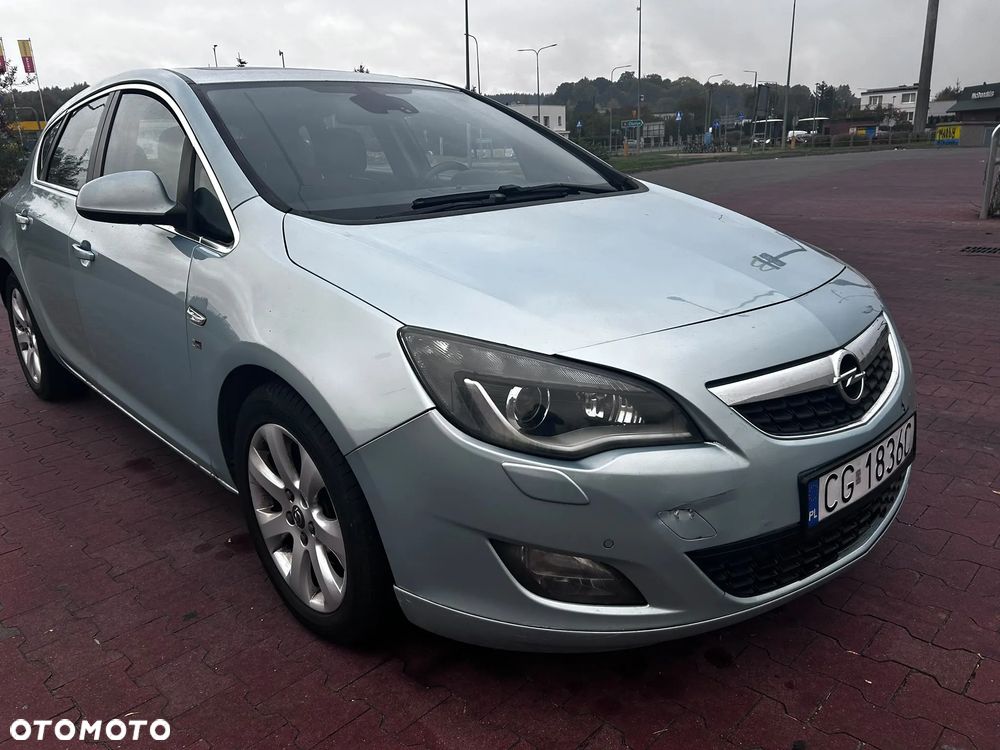 Opel Astra - 11