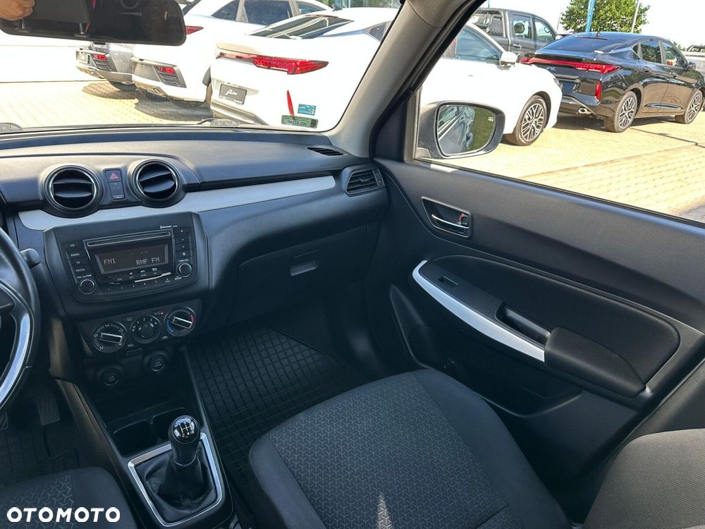 Suzuki Swift 1.2 Dualjet SHVS Premium - 11