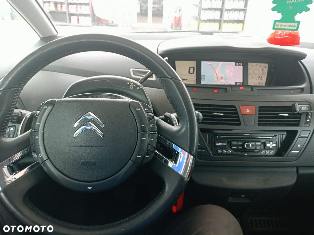Citroën C4 Picasso - 17