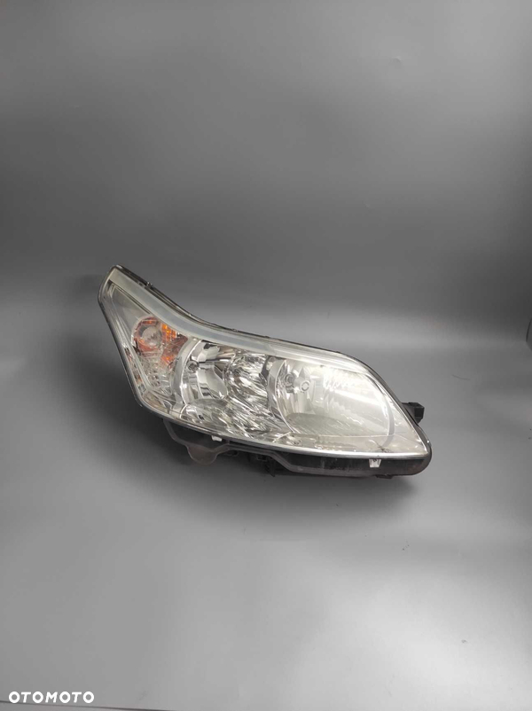 CITROEN C4 I, Lampa przednia prawa, OE: 964.6893.880, Oryginał, Ładna!