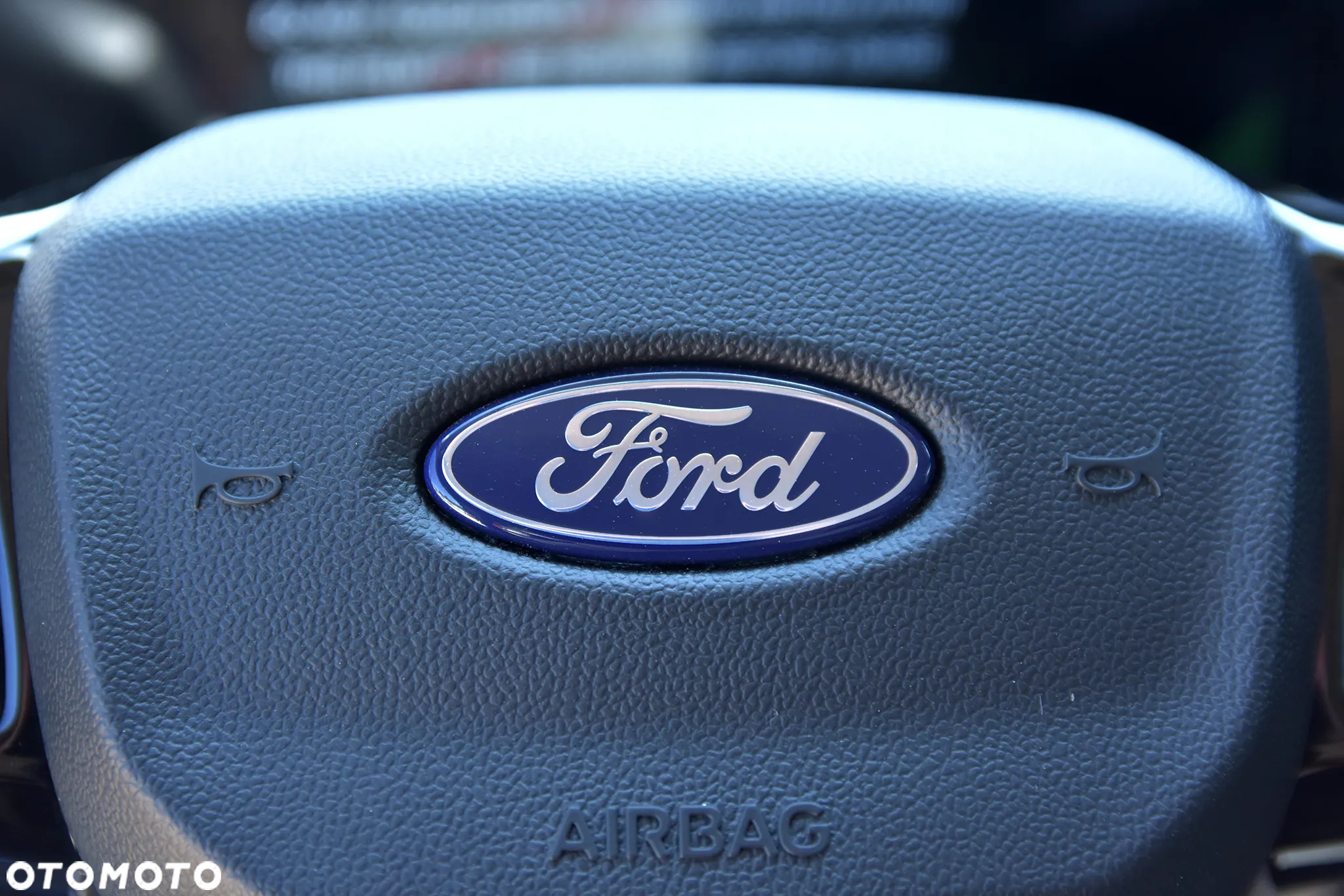 Ford Tourneo Custom 2.0 EcoBlue 320 L2 Titanium - 19