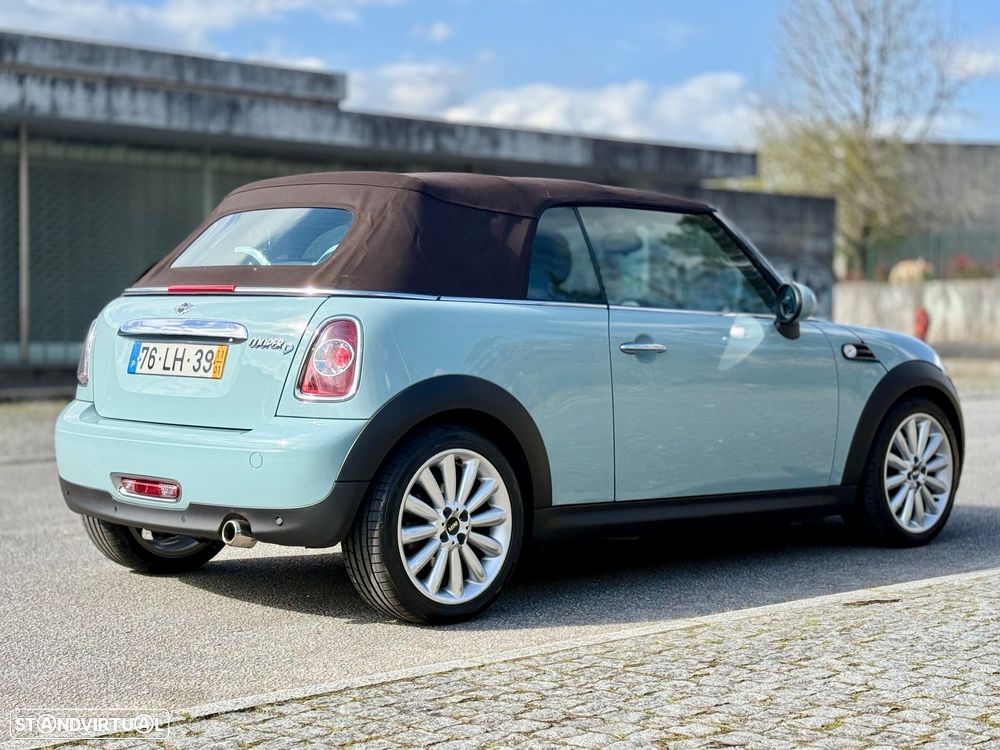 MINI Cabrio Cooper D - 13
