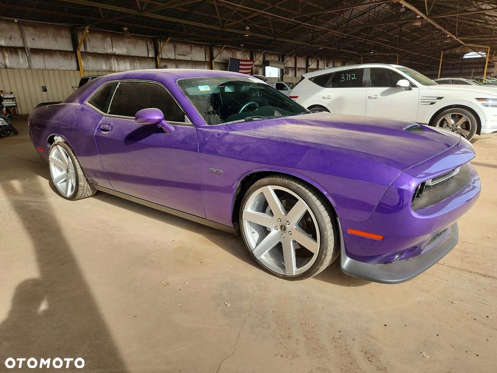 Dodge Challenger 5.7 R/T - 5