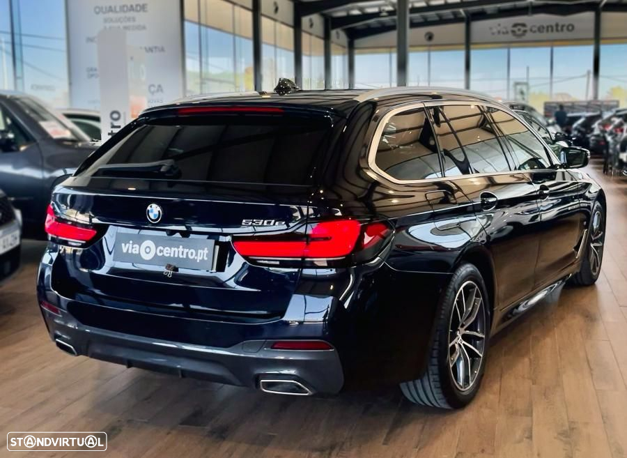 BMW 530 e Pack Desportivo M - 2