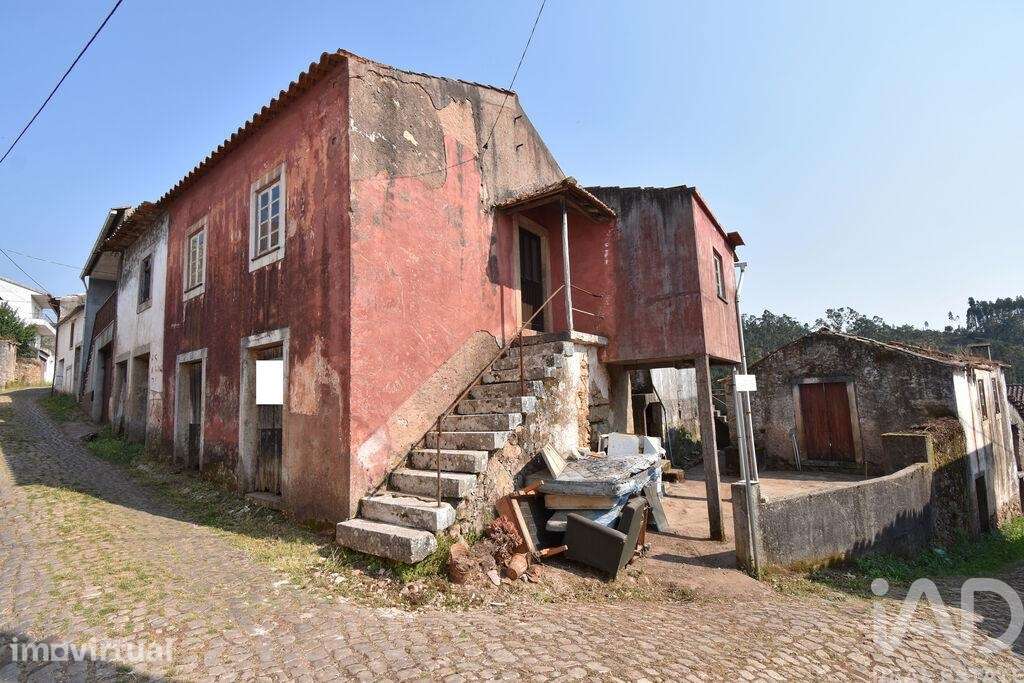Casa / Villa T3 em Cumeeira de 252 m2 - Grande imagem: 2/39