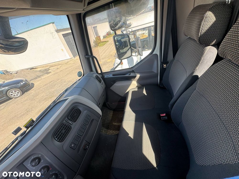DAF LF 210 - 5