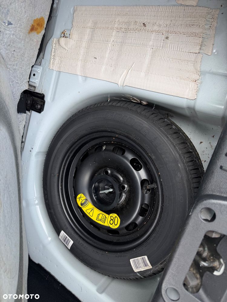 Ford Fiesta 1.25 Ambiente - 10