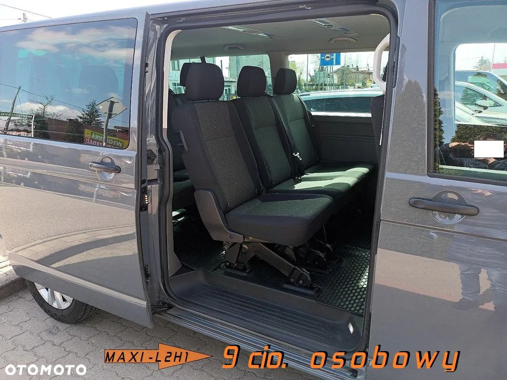 Volkswagen Caravelle - 13