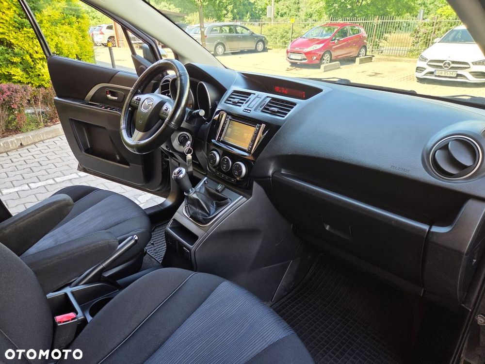 Mazda 5 2.0 Navi + - 24