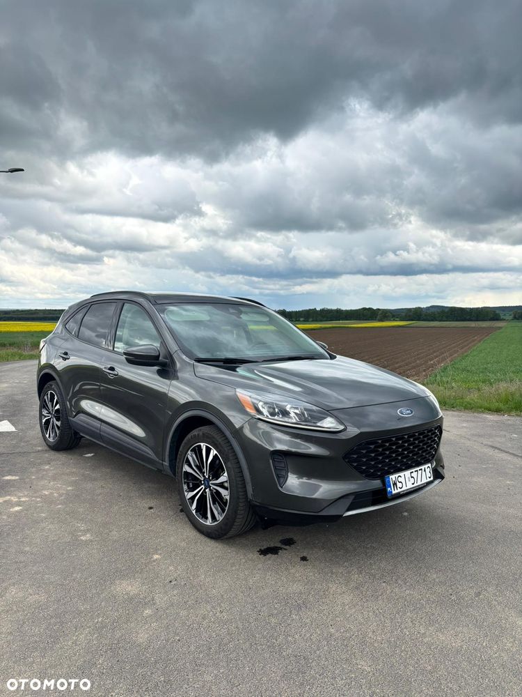 Ford Kuga 2.5 FHEV FWD Vignale - 1