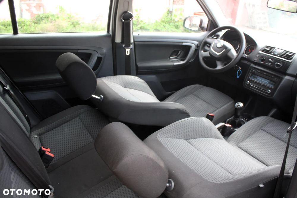 Skoda Fabia 1.4 16V Scout - 8