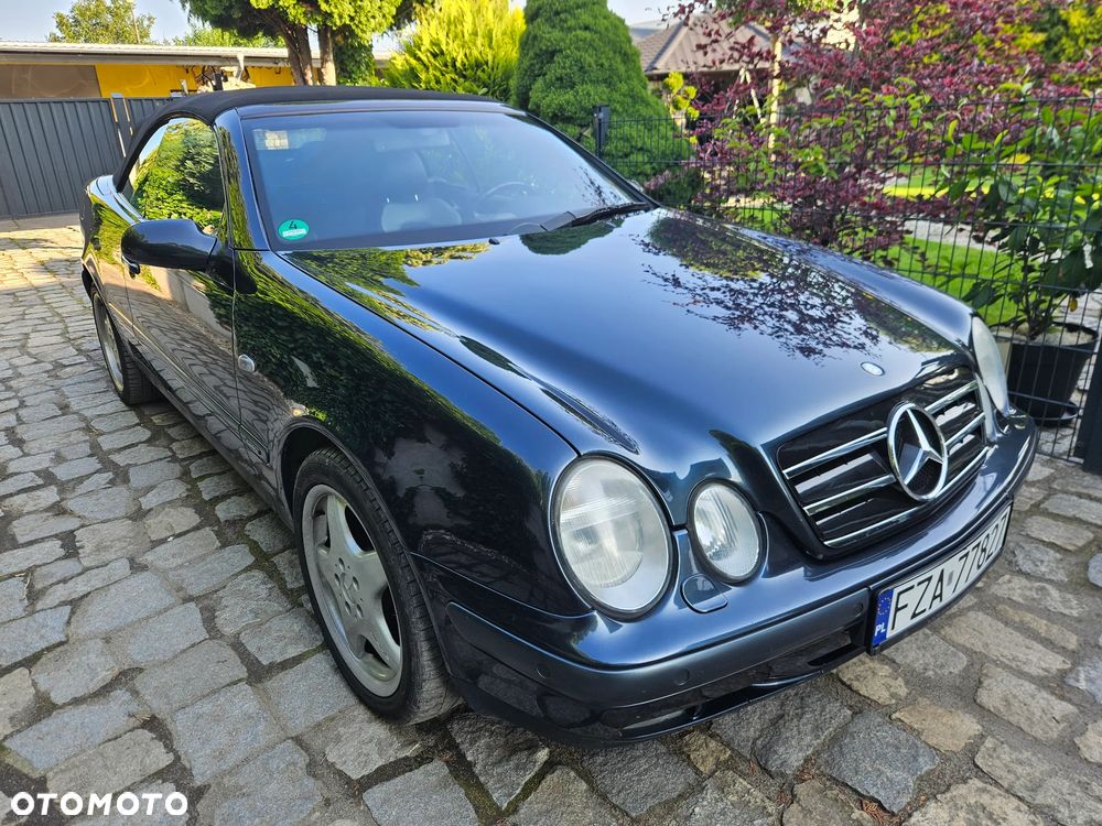 Mercedes-Benz CLK - 7