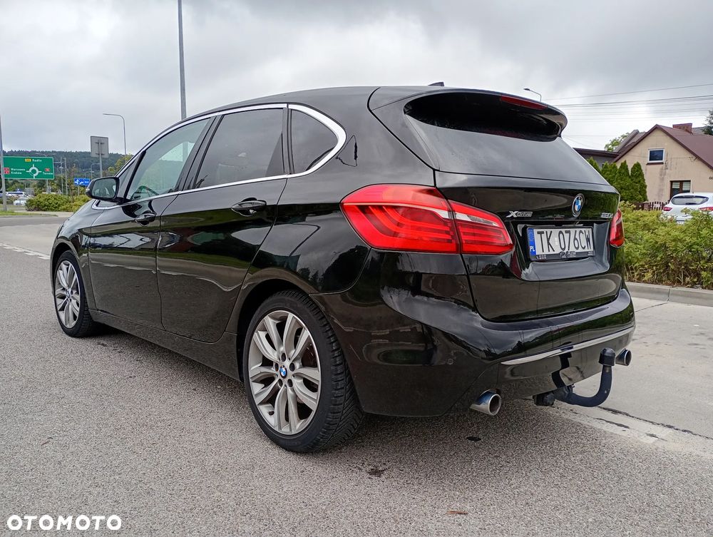 BMW Seria 2 220d xDrive - 6