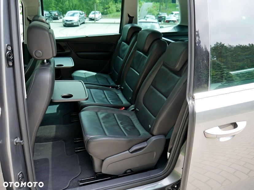Volkswagen Sharan 2.0 TDI DSG Highline - 37