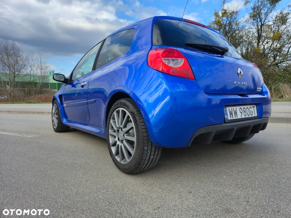 Renault Clio 2.0 16V Sport - 8