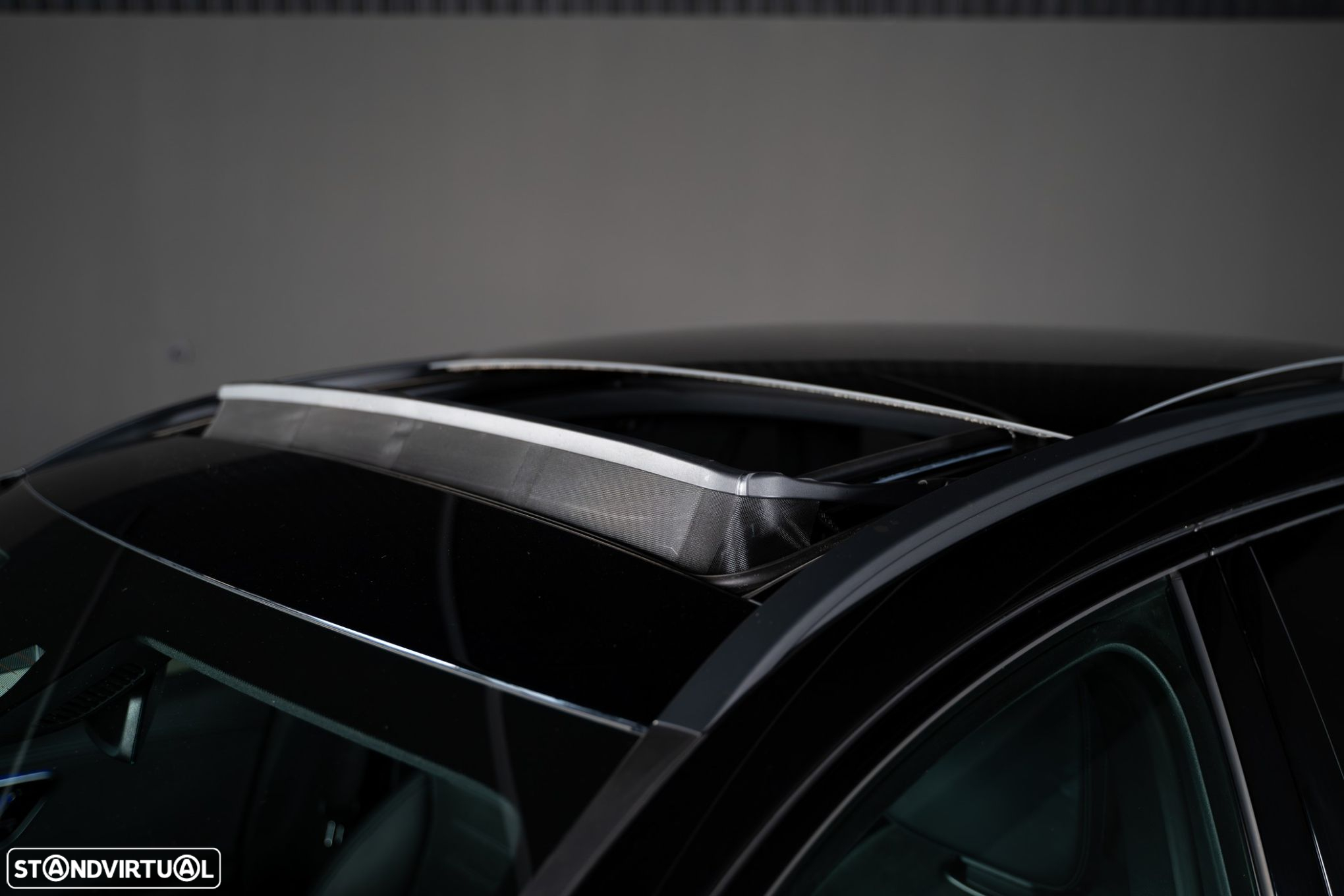 Mercedes-Benz C 300 e AMG Line - 13