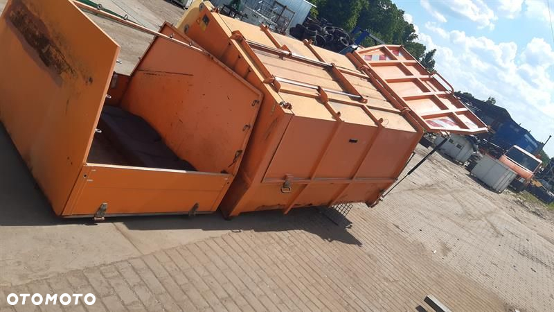 ZABUDOWA ŚMIECIARKI PRASA - 3