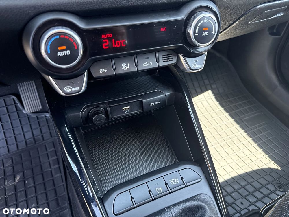 Kia Stonic 1.0 T-GDI MHEV L - 25