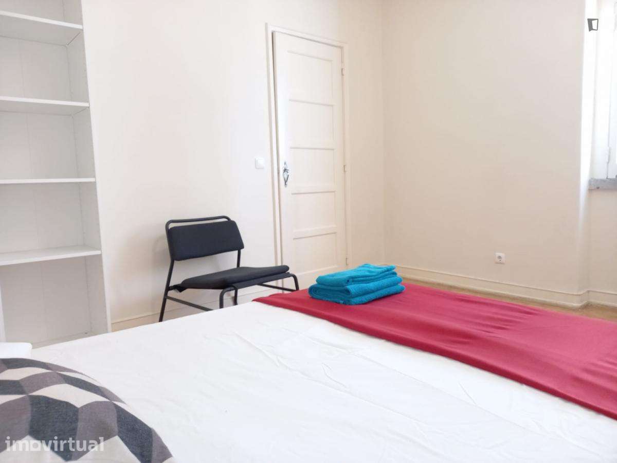 Quarto - localizado em Arroios Lisbon - Grande imagem: 5/10