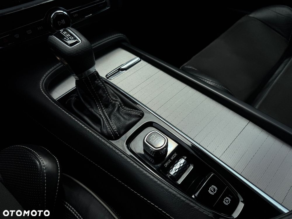Volvo S90 D5 AWD Geartronic R Design - 15