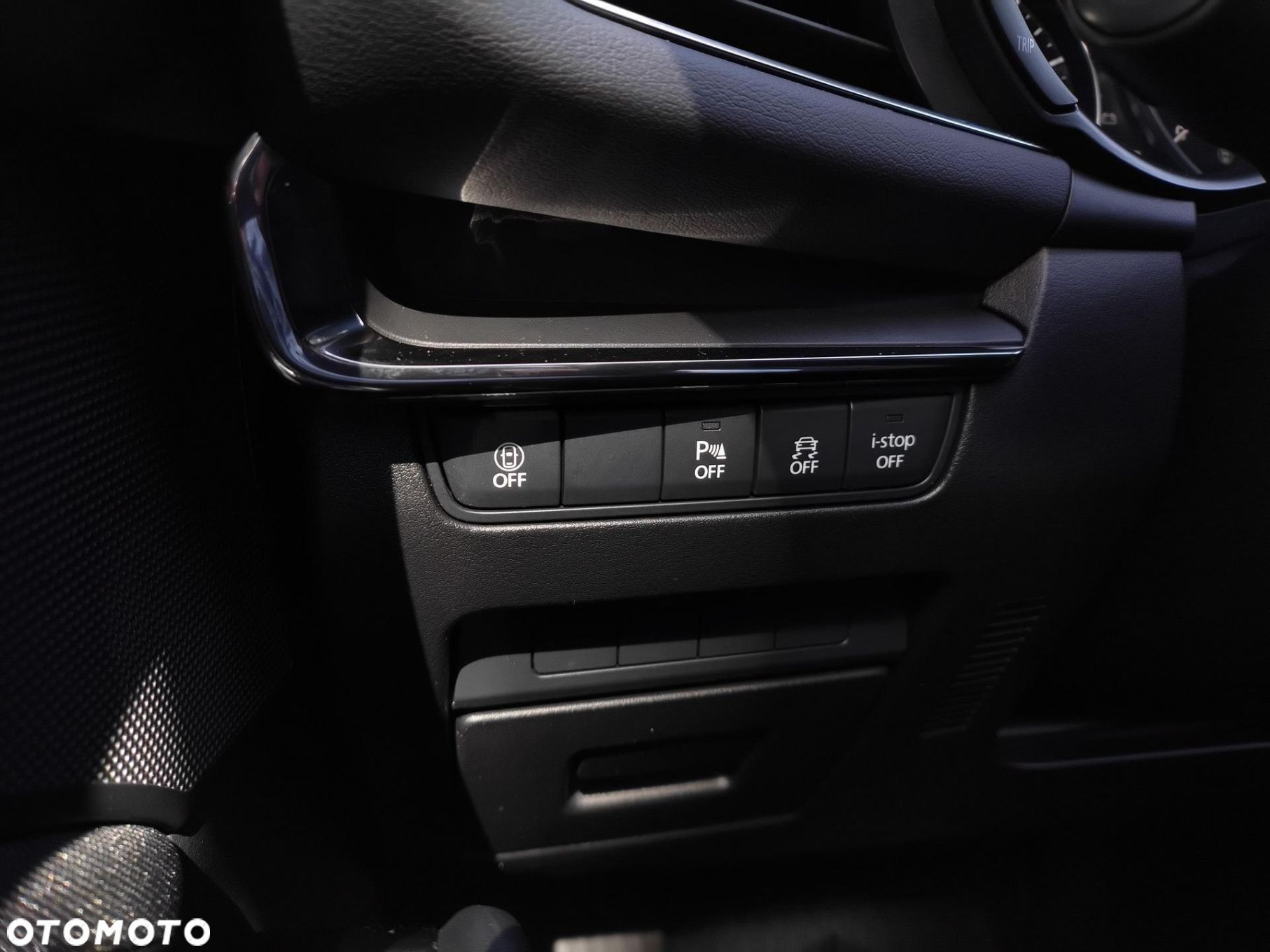Mazda 3 - 13