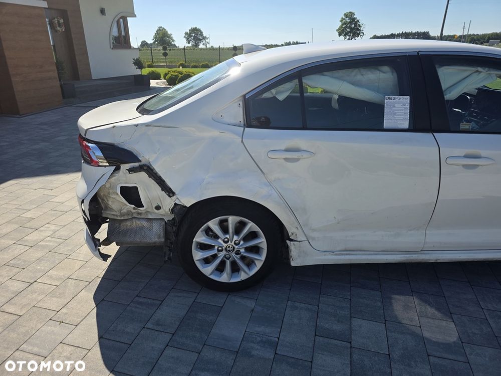 Toyota Corolla 1.8 Hybrid Comfort - 9